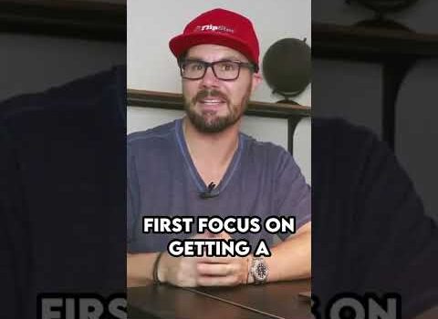 Don’t Build a Cash Buyer List! #shorts #flippinggenius Don’t Build a Cash Buyer List! #shorts #flippinggenius