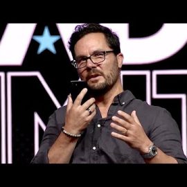 WATCH ME Cold Call A Seller LIVE (In Front of 3,500 People!)